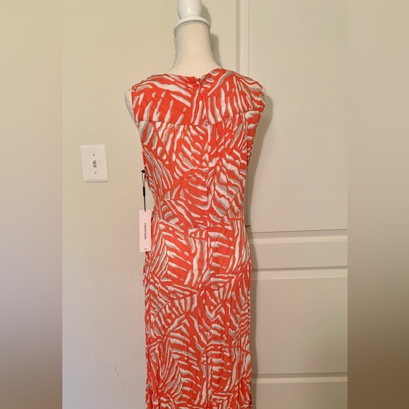 Calvin Kline V-Neck Short Sleeve Wrap Dress - Picture 5 of 8